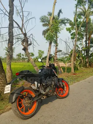KTM Duke 125 . 2021
