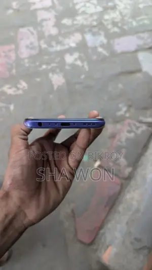 Vivo Y50 8/128 (Used)