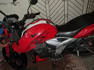 TVS Apache 160 4V 2019 Red