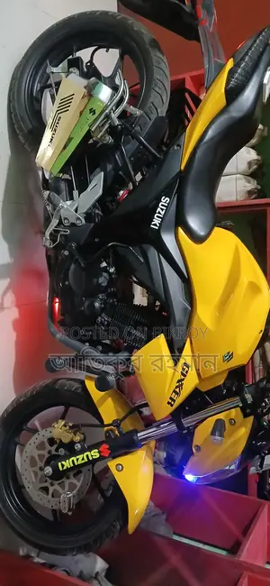 Suzuki Gixxer . 2024