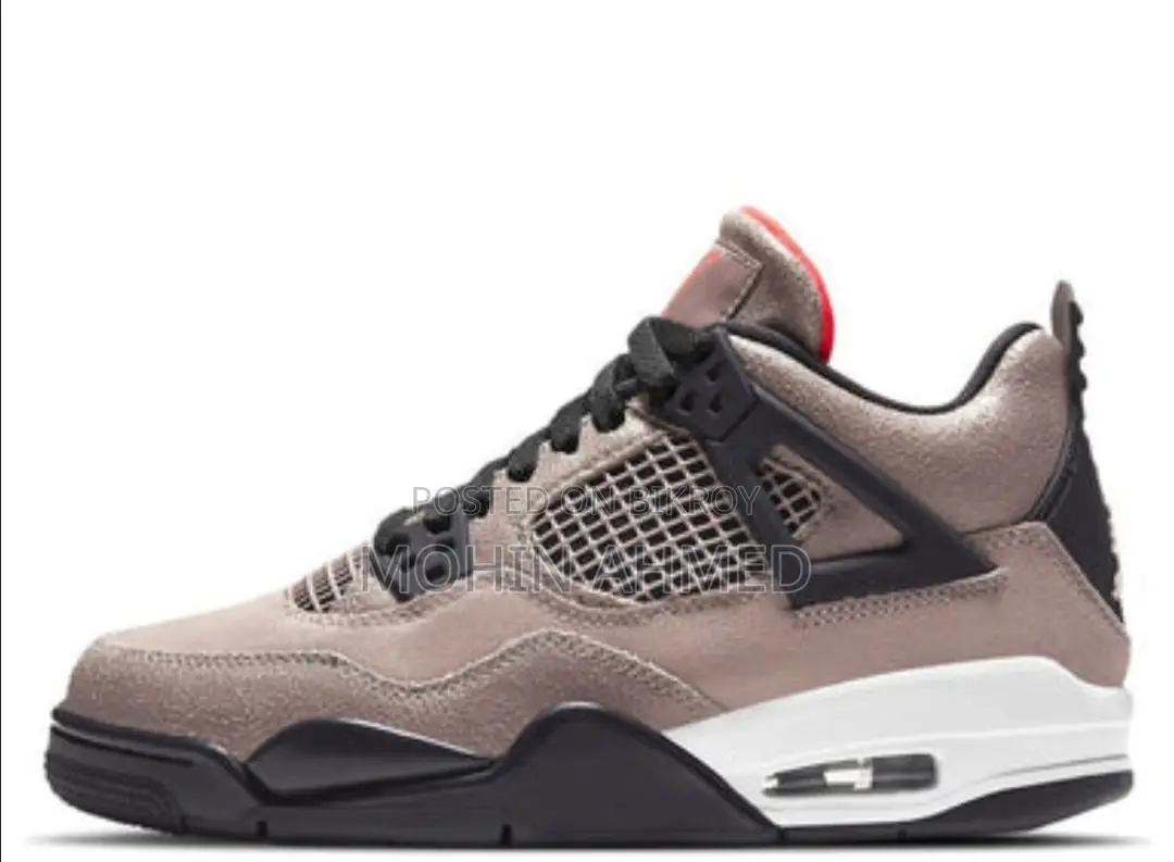Nike Air Jordan 4