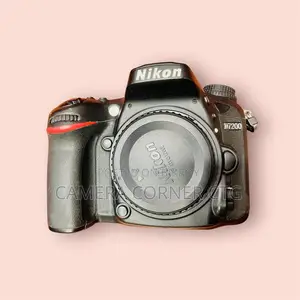 Nikon D7200 Body now