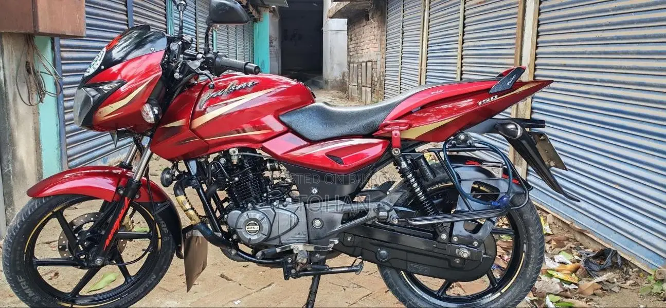 Bajaj Pulsar 150 2017