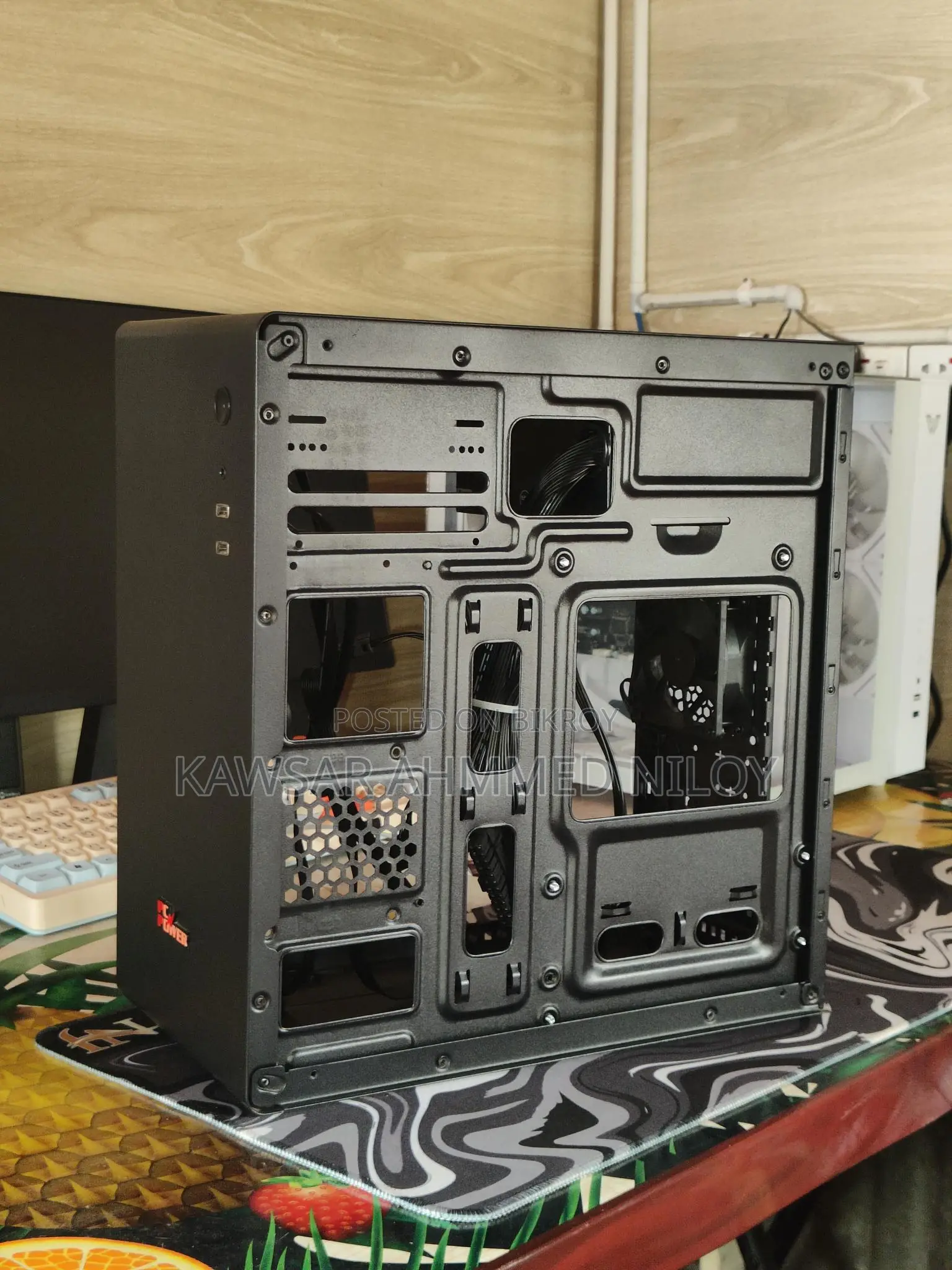 Computer casing, PC Power PC401