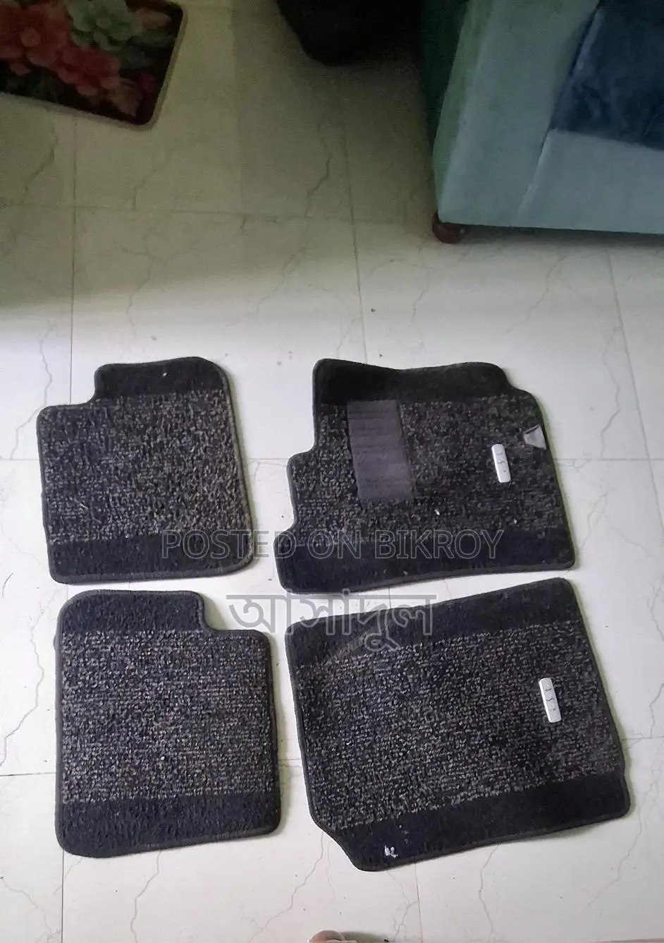 Toyota Ist Original Floor Carpet