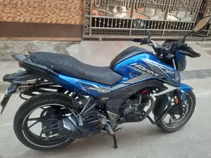 Honda Hornet 2018