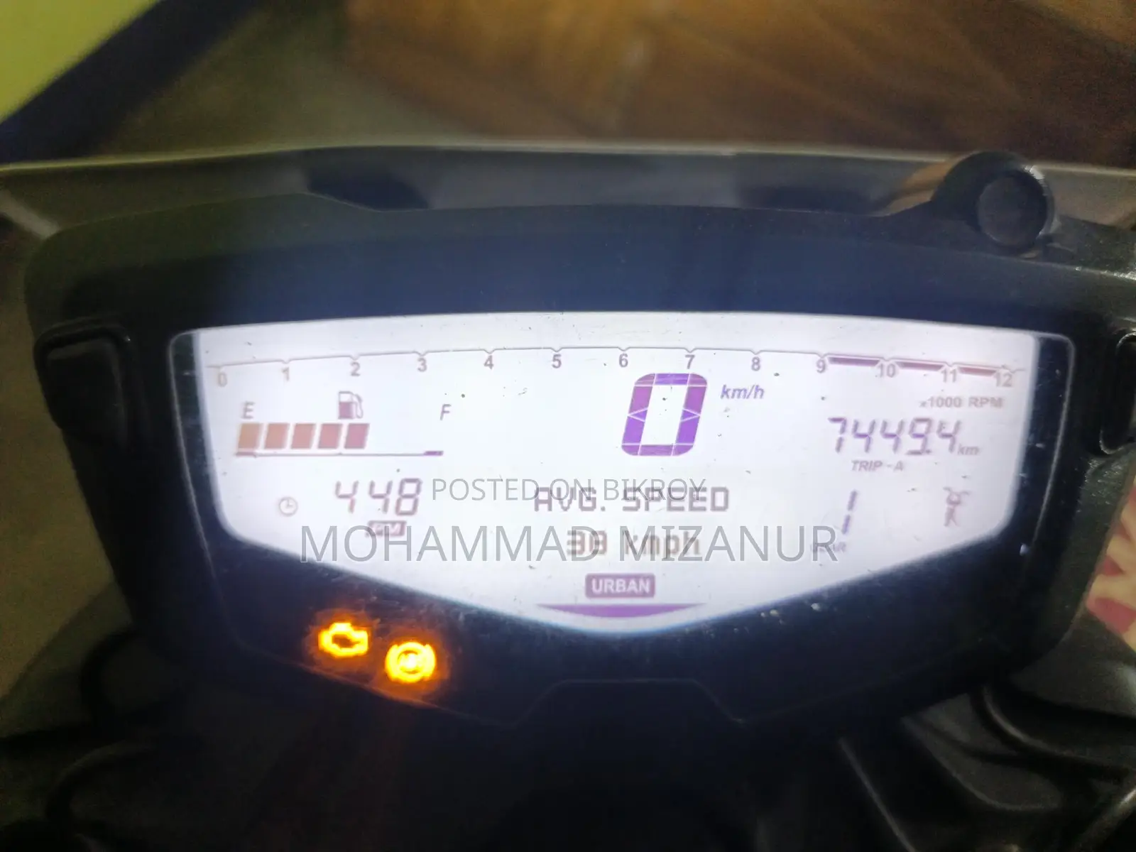 TVS Apache RTR 160 . 2024