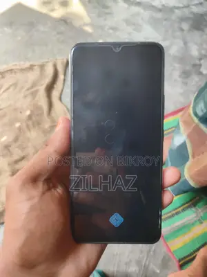 Vivo V21e 8/128GB (Used)