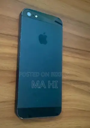 Apple iPhone 5 (Used)