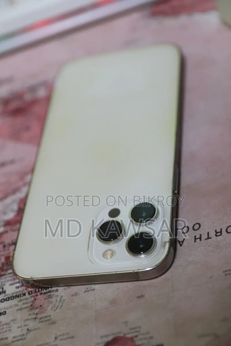 Apple iPhone 12 Pro Max . (Used)