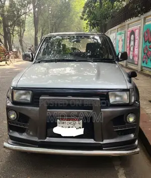 Toyota Hilux Surf 1991