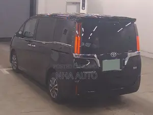Toyota Esquire GI HYBRID 2021