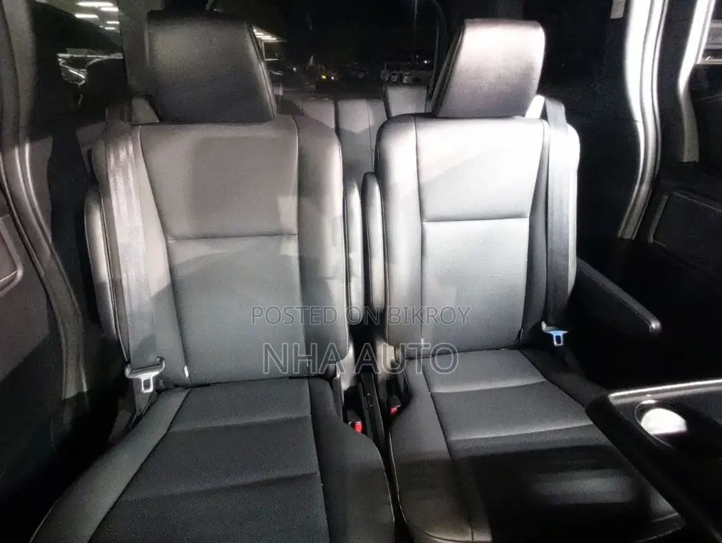 Toyota Esquire GI HYBRID 2021