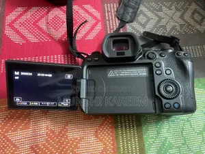 Canon r6 with 3 lens and flash
