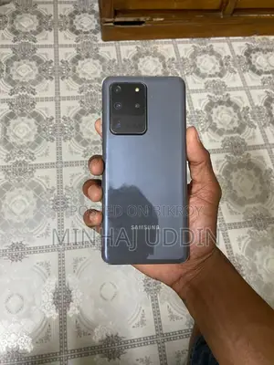 Samsung Galaxy S20 Ultra . (Used)