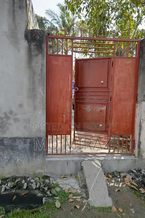 House with 2.5 Katha Land for Urgent Sale
