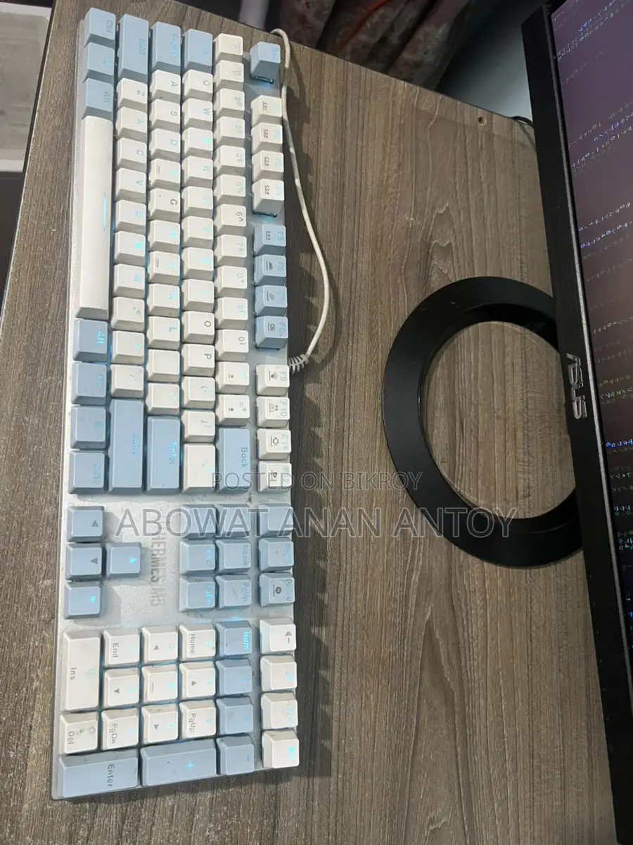 Asus Vz229 And A Keyboard Hermes M5