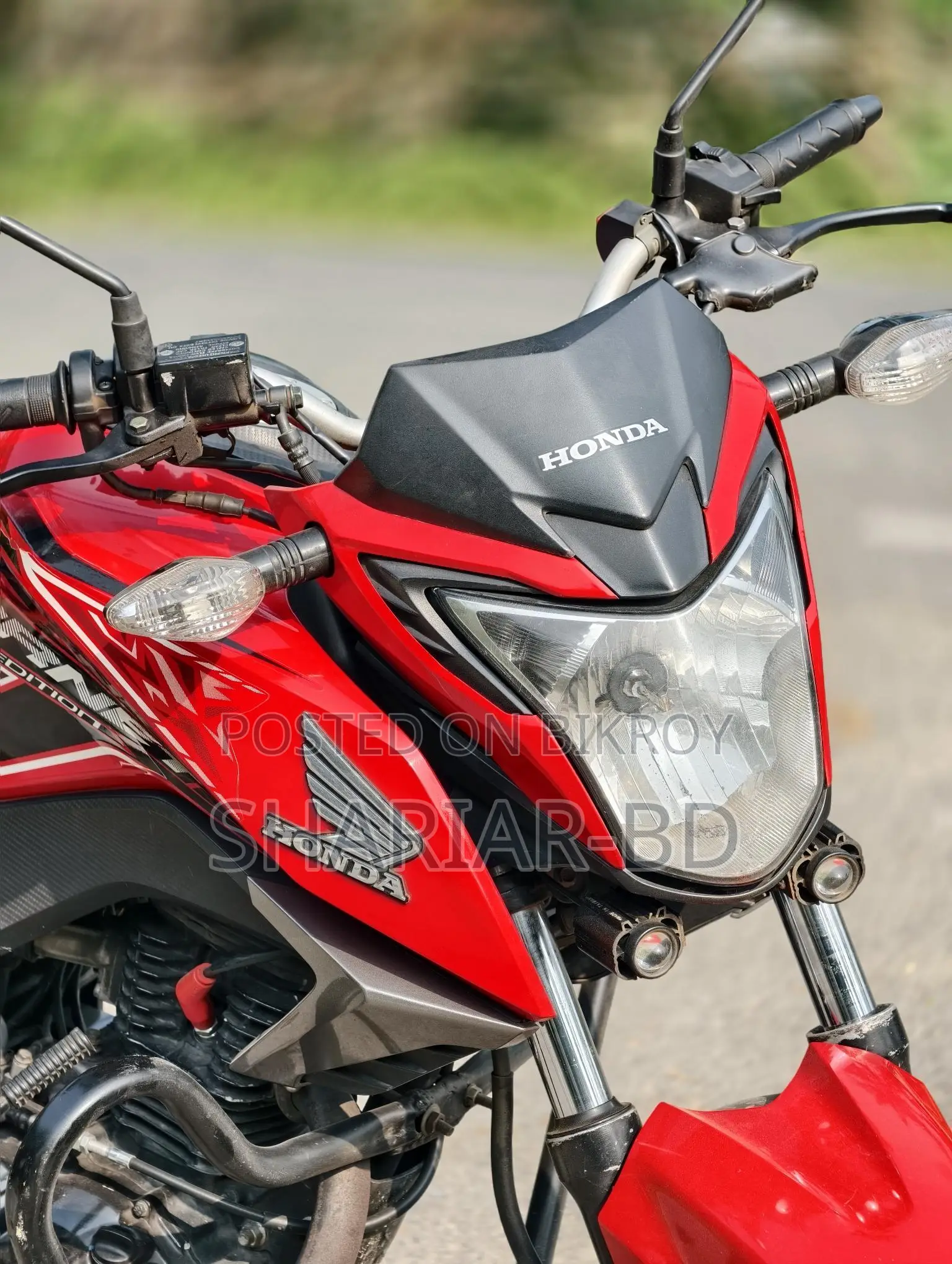 Honda Hornet . 2018