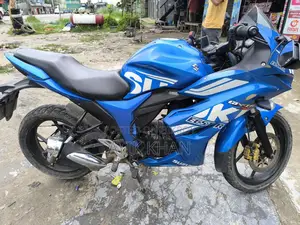 Suzuki Gixxer SF 2022