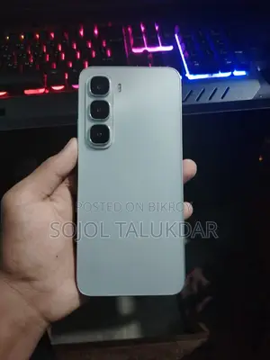 Infinix Hot 60i 8/256 (Used)