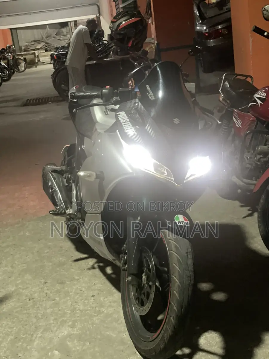 Suzuki Gixxer SF 2023 Carburator