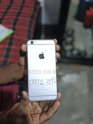 Apple iPhone 6S (Used)