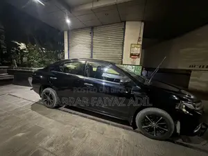 Toyota Premio 2017