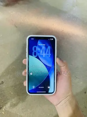 Apple iPhone 11 Pro Max ` (Used)