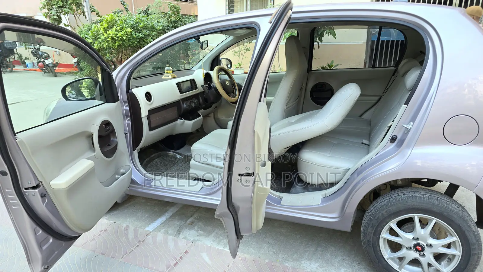 Toyota Passo 1320CC, Push+Octane 2011