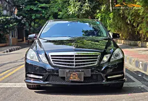 Mercedes-Benz E250 2011 Black