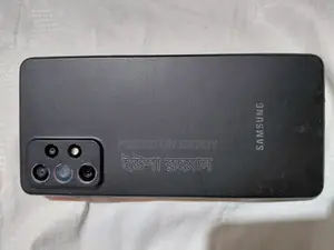 Samsung Galaxy A72 (Used)