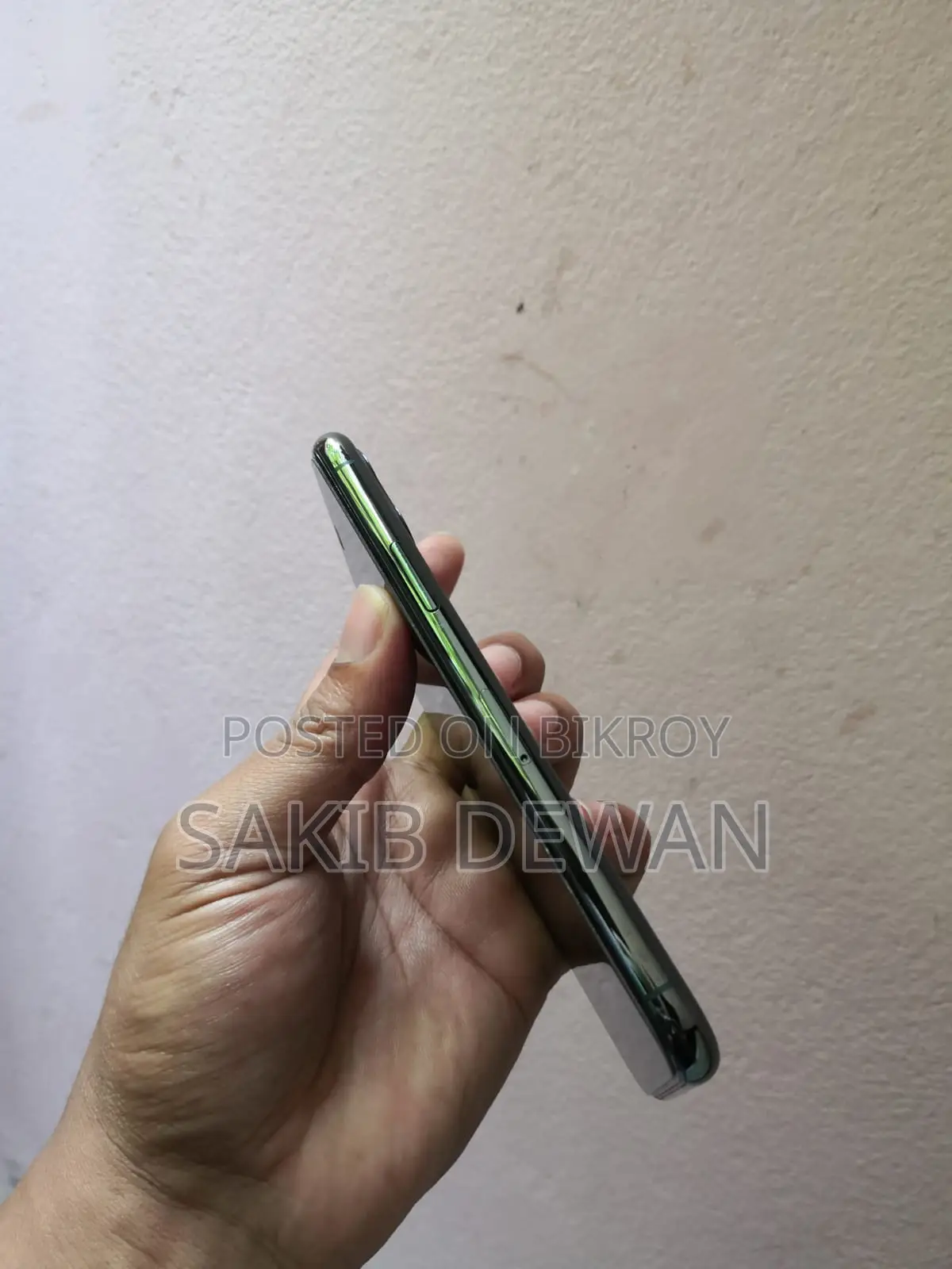 Apple iPhone 11 Pro 256GB (Used)