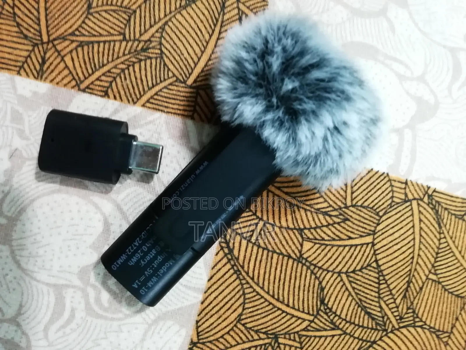 Ulanzi Wireless Microphone (for Camera /mobile)