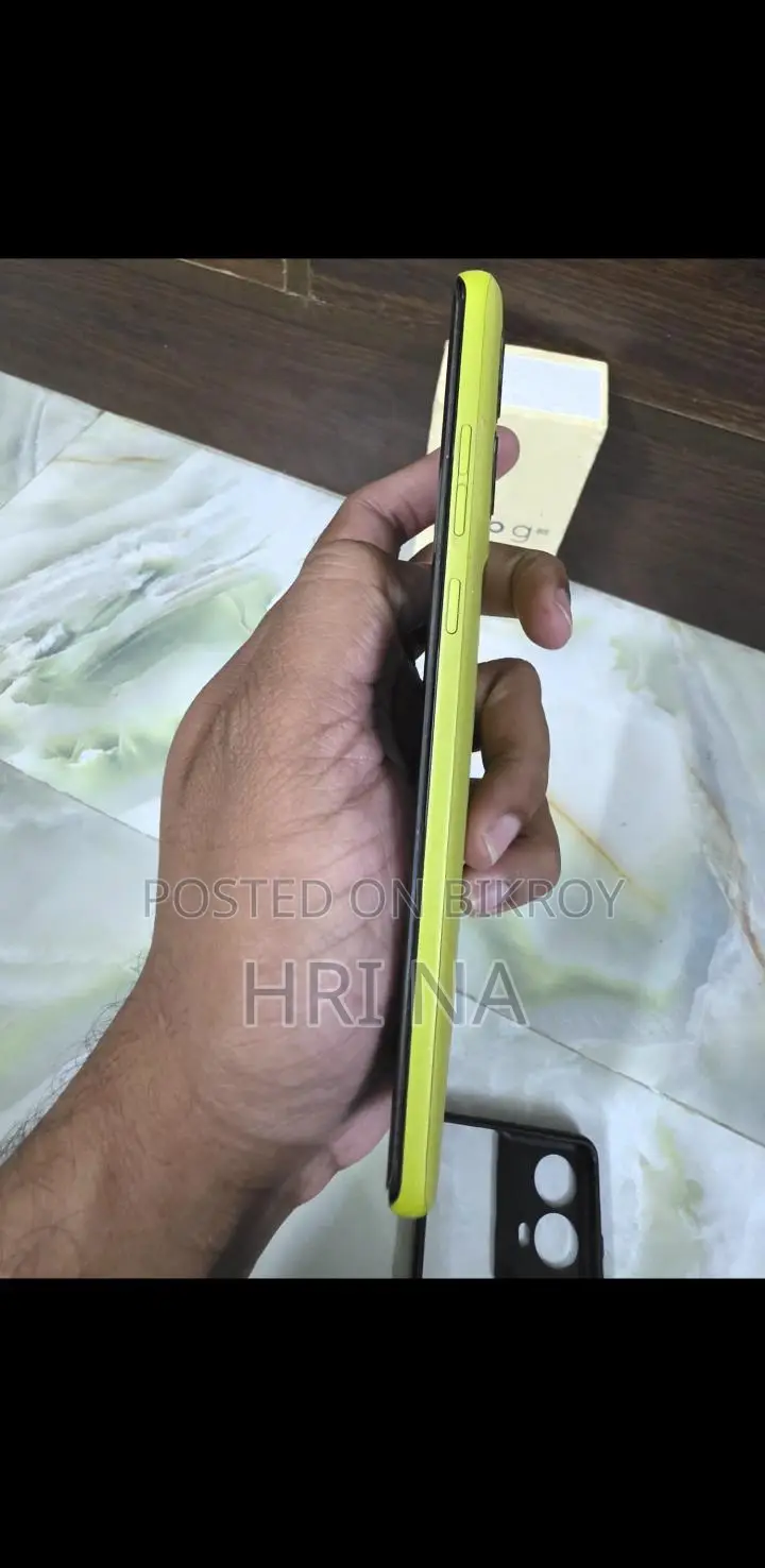 Motorola G85 8/128 Indian (Used)
