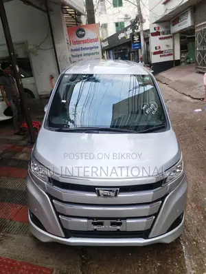 টয়োটা নোয়াহ নন-হাইব্রিড প্যাকেজ ২০২১