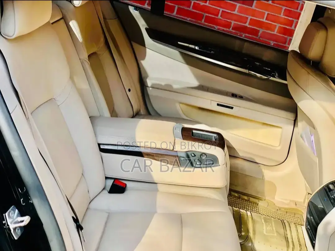 BMW 7 Series 730Li 3.0L LWB 2009