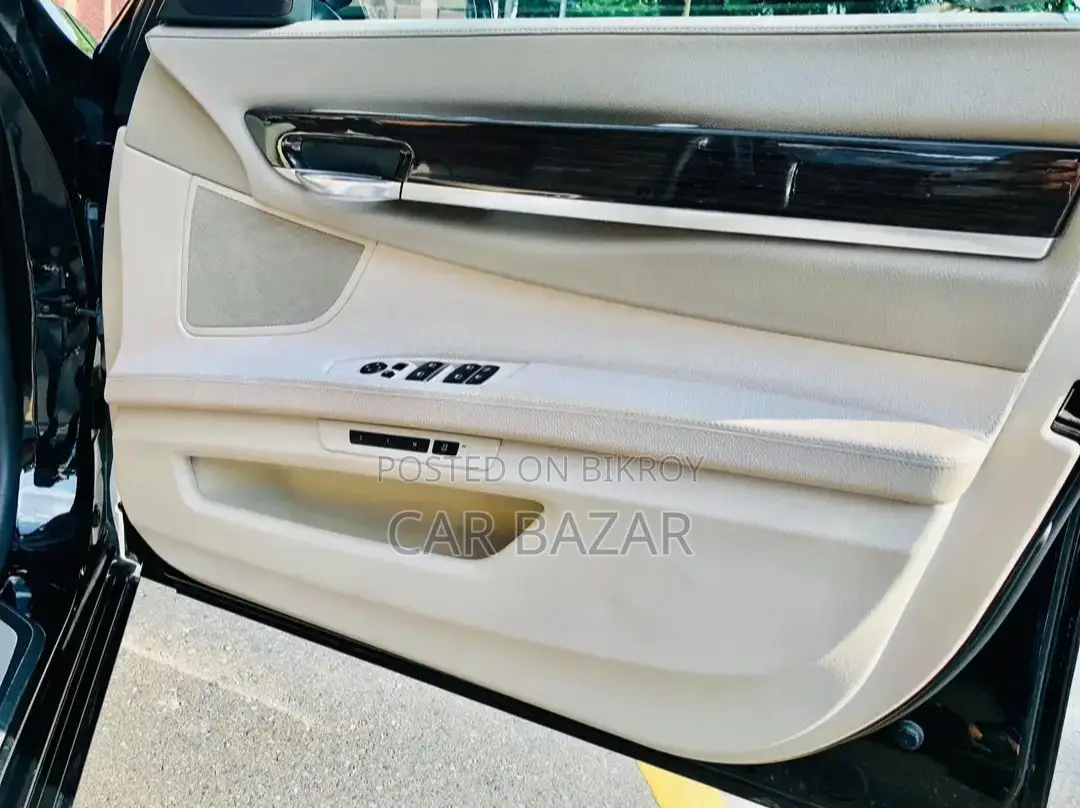 BMW 7 Series 730Li 3.0L LWB 2009