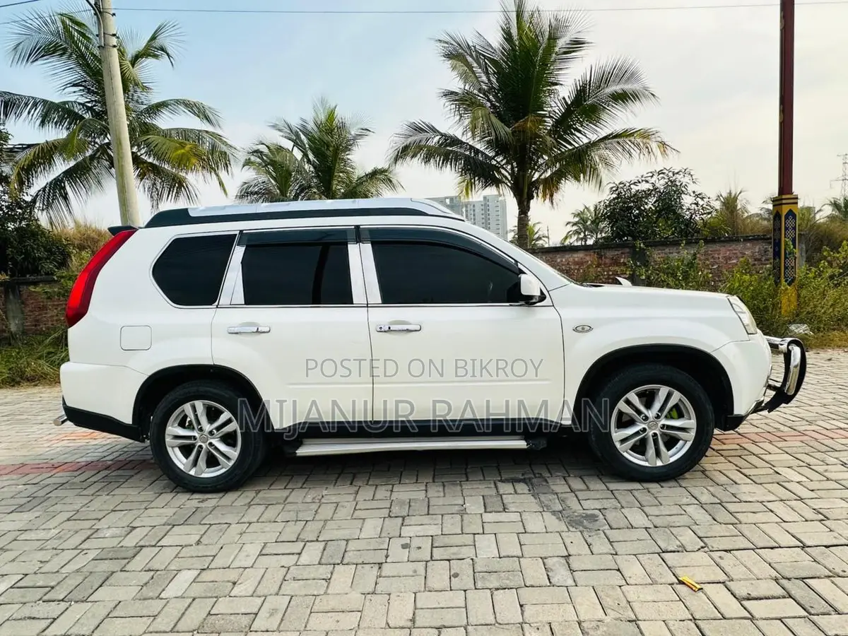 Nissan X-Trail জীপ 2009