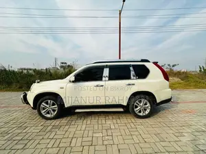Nissan X-Trail জীপ 2009