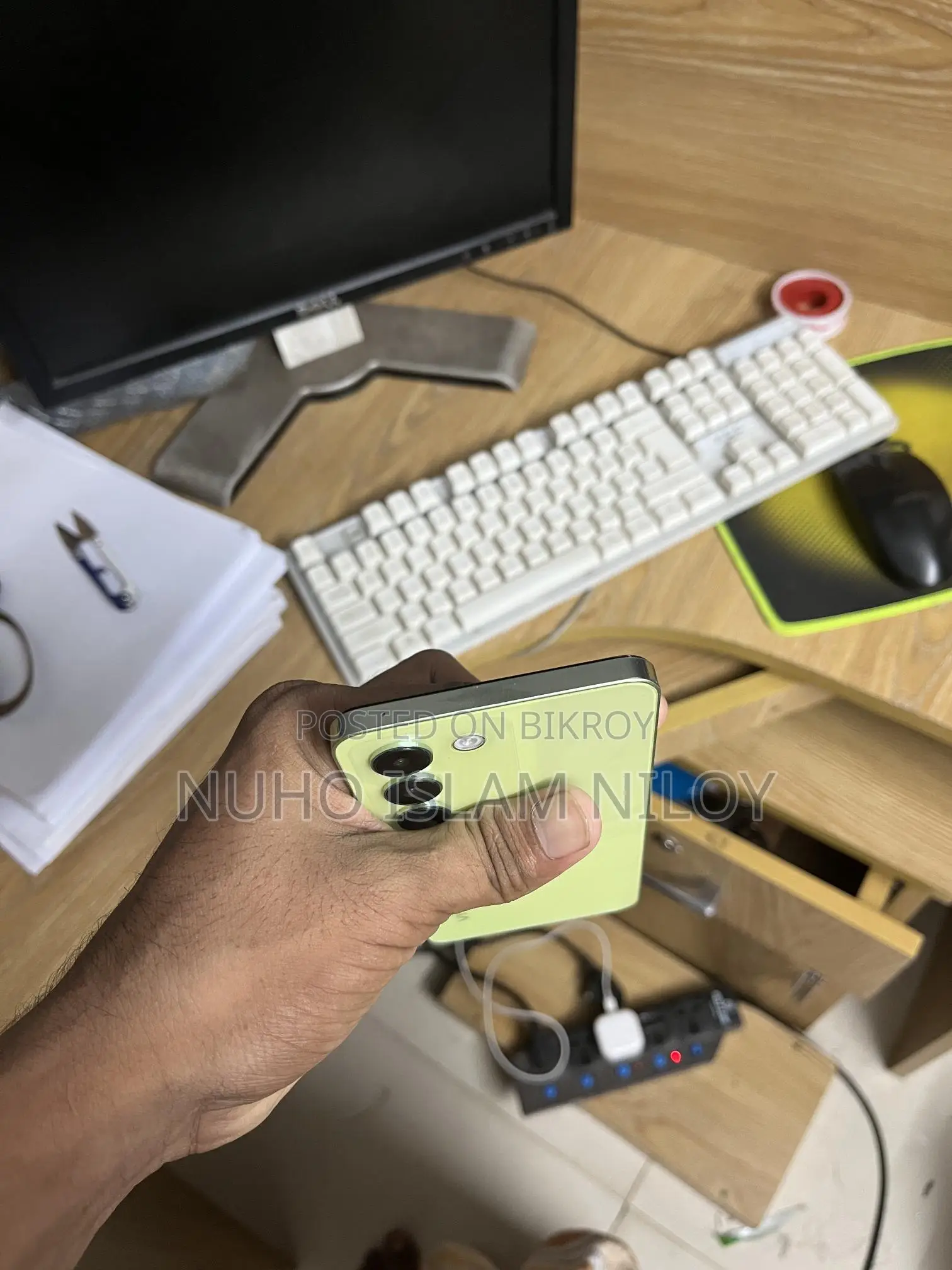 Vivo V30 LITE (ব্যবহৃত)