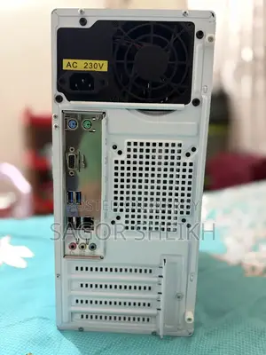 Gigabyte GA-H110MSTX-HD3-ZK 12GB Intel Core I5 SSD 128GB