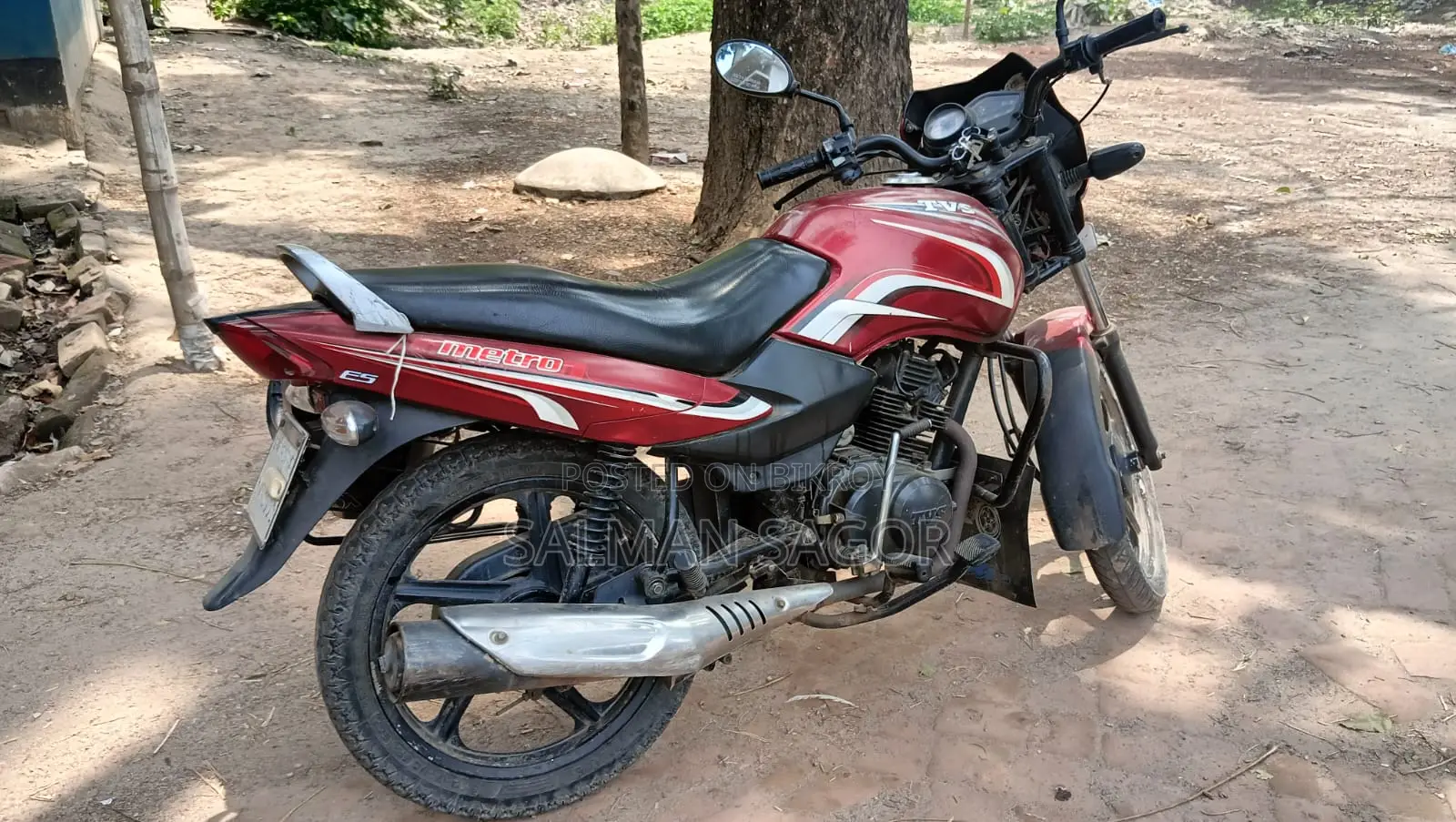 TVS Metro 2016