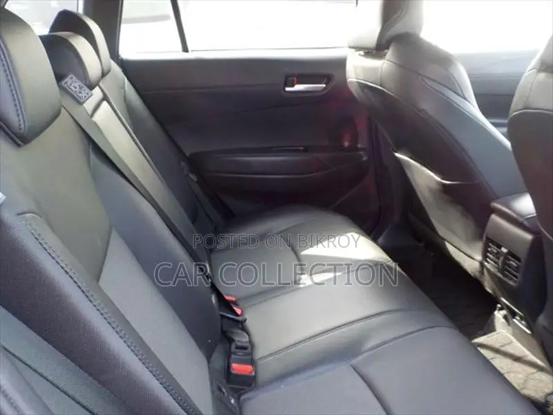 Toyota Corolla Cross Z LEATHER PACKAGE 2021