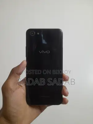 Vivo Y81i . (Used)