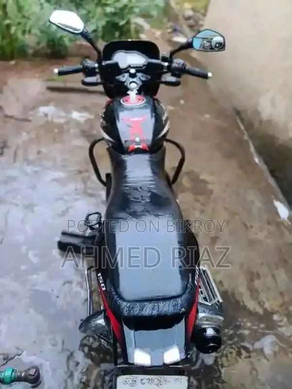 বাজাজ পালসার ১৫০ ২০১৬