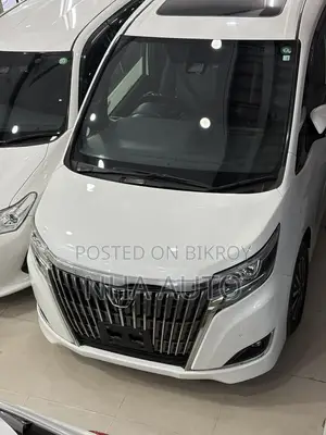 Toyota Esquire SUNROOF 2020