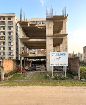 3 Bedroom Apartment in TM Bluebell, Aftab Nagar for sale