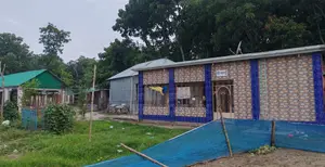Ready-made farm with building for sale on 42 decimals of land