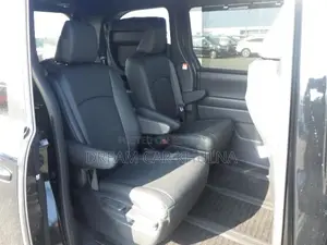 Toyota Voxy SG Hyb Black 2022