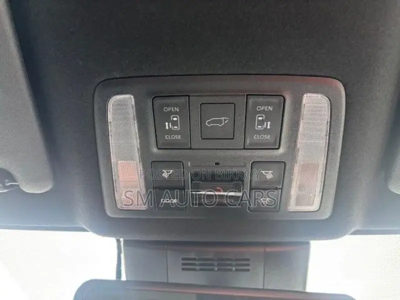 Toyota Voxy Hybrid SZ Pearl New 2023